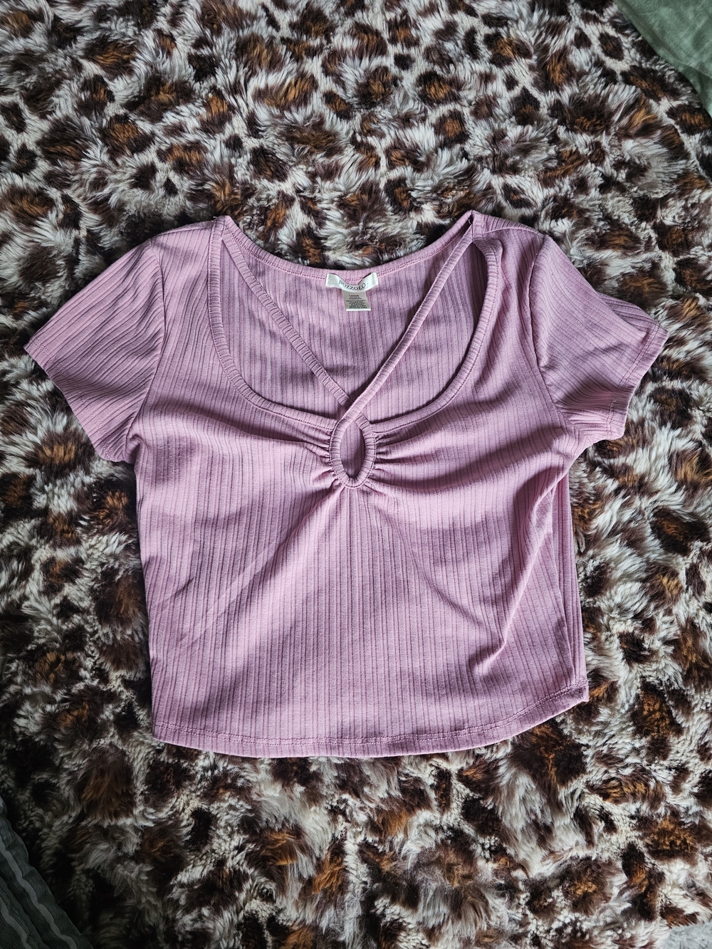 Bozzolo Mauve Pink Ribbed Keyhole Crop Top